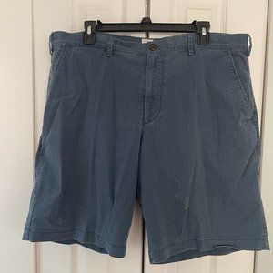 Gap 10" Essential Khaki Shorts